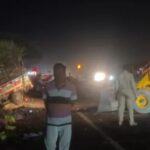 धार में भीषण सड़क हादसा, पिकअप वाहन पलटने से 12 मजदूरों की मौत, 13 लोग गंभीर रूप से घायल