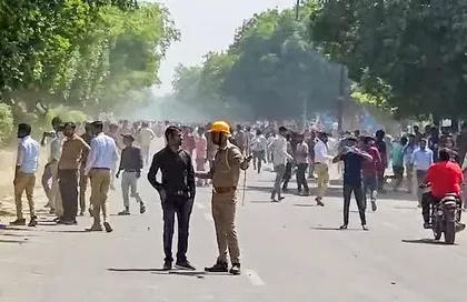 नोएडा में हिंसक प्रदर्शन मामले में बड़ी कार्रवाई, दो आरोपियों पर लगा एनएसए
