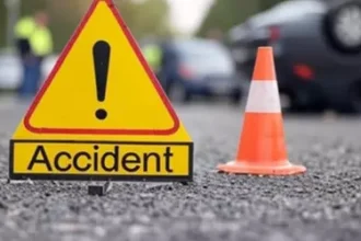 यूपी के मऊ में भीषण सड़क हादसा, पांच लोगों की मौत