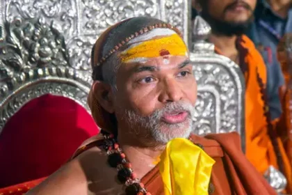 शंकराचार्य अविमुक्तेश्वरानंद ने किया धीरेंद्र शास्त्री की गौ रैली का समर्थन, बोले- हर वर्ग दे रहा साथ