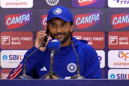 'The presser can wait': Nitish Reddy pauses interaction to answer mom's call - Watch