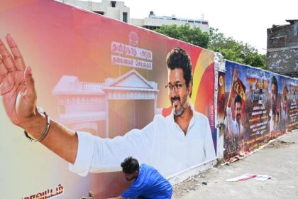 Second plea filed in Supreme Court challenging Governor's delay in inviting Vijay to form govt. in Tamil Nadu