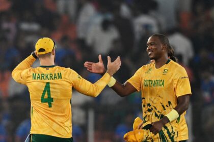 A plan for every play: South Africa go 'out of the box' to suffocate India