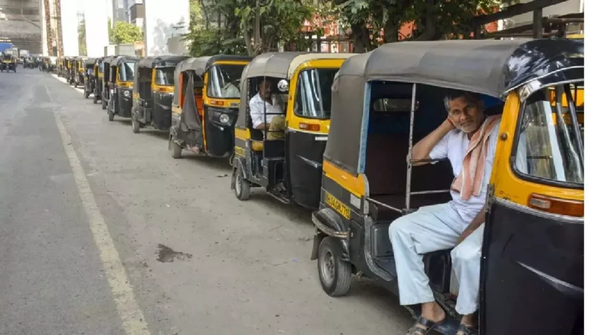 महाराष्ट्र में ऑटो वालों के लिए मराठी अनिवार्य, बिफरे भाजपा के यूपी-बिहार वाले सहयोगी