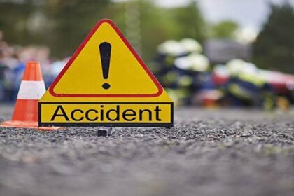 3 students killed as speeding tipper crashes into bus stop in Kerala’s Kottarakara