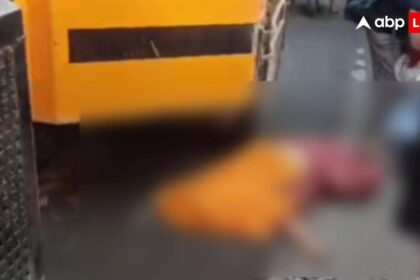 Agra News: आगरा में मेट्रो निर्माण के दौरान बड़ी लापरवाही, बेटी के सामने क्रेन ने मां को रौंदा