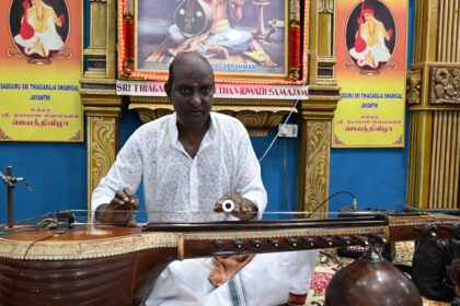 Allam Durgaprasad weaves a rich tapestry of ragas on his atichitraveena