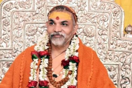 CM योगी के फैसले की शंकराचार्य अविमुक्तेश्वरानंद ने की सराहना, राम मंदिर ट्रस्ट पर भी उठाए सवाल