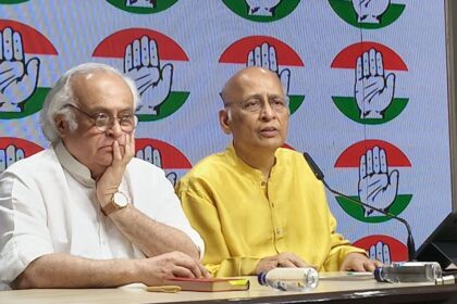 पवन खेड़ा मामले में सुप्रीम कोर्ट के फैसले का कांग्रेस ने स्वागत किया, कहा आज संविधान की जीत हुई