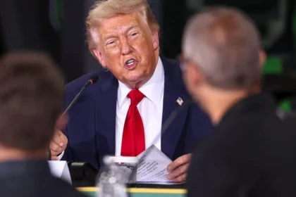 Trump says Israel and Iran 'looking to do an immediate ceasefire'