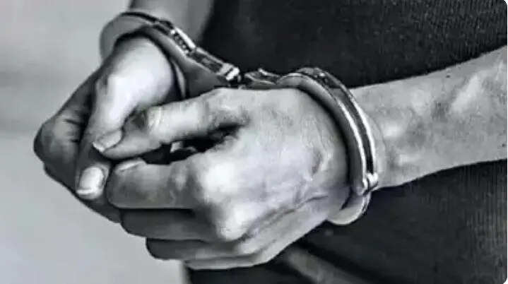 Man held for smuggling ₹1.05 crore codeine cough syrup to Bihar
