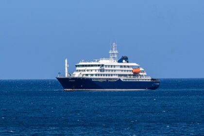 Three die on Atlantic cruise ship from suspected hantavirus: WHO