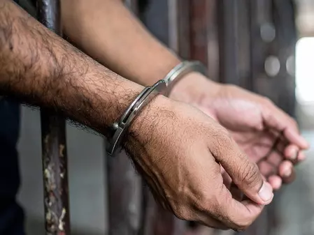 छत्तीसगढ़: महासमुंद में धान घोटाला, बम्हनी उपार्जन केंद्र का प्रभारी गिरफ्तार