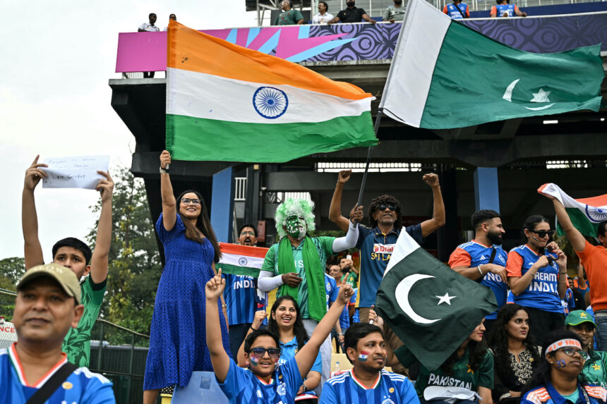 Pakistan bowl; no handshakes between captains at toss