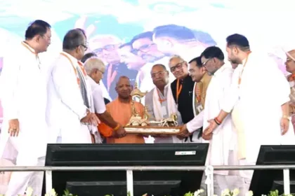 उत्तर प्रदेश में पहचान का संकट खड़ा करने वालों को अब दुत्कारती है जनताः सीएम योगी
