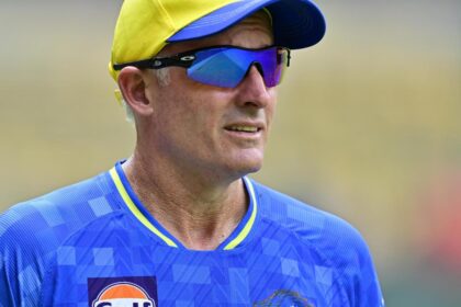 IPL 2026: Dhoni has a sore thumb, he is not with the team: Hussey