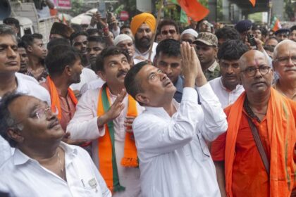 Campaign bells fall silent for second phase of WB polls, polling for 142 seats on April 29